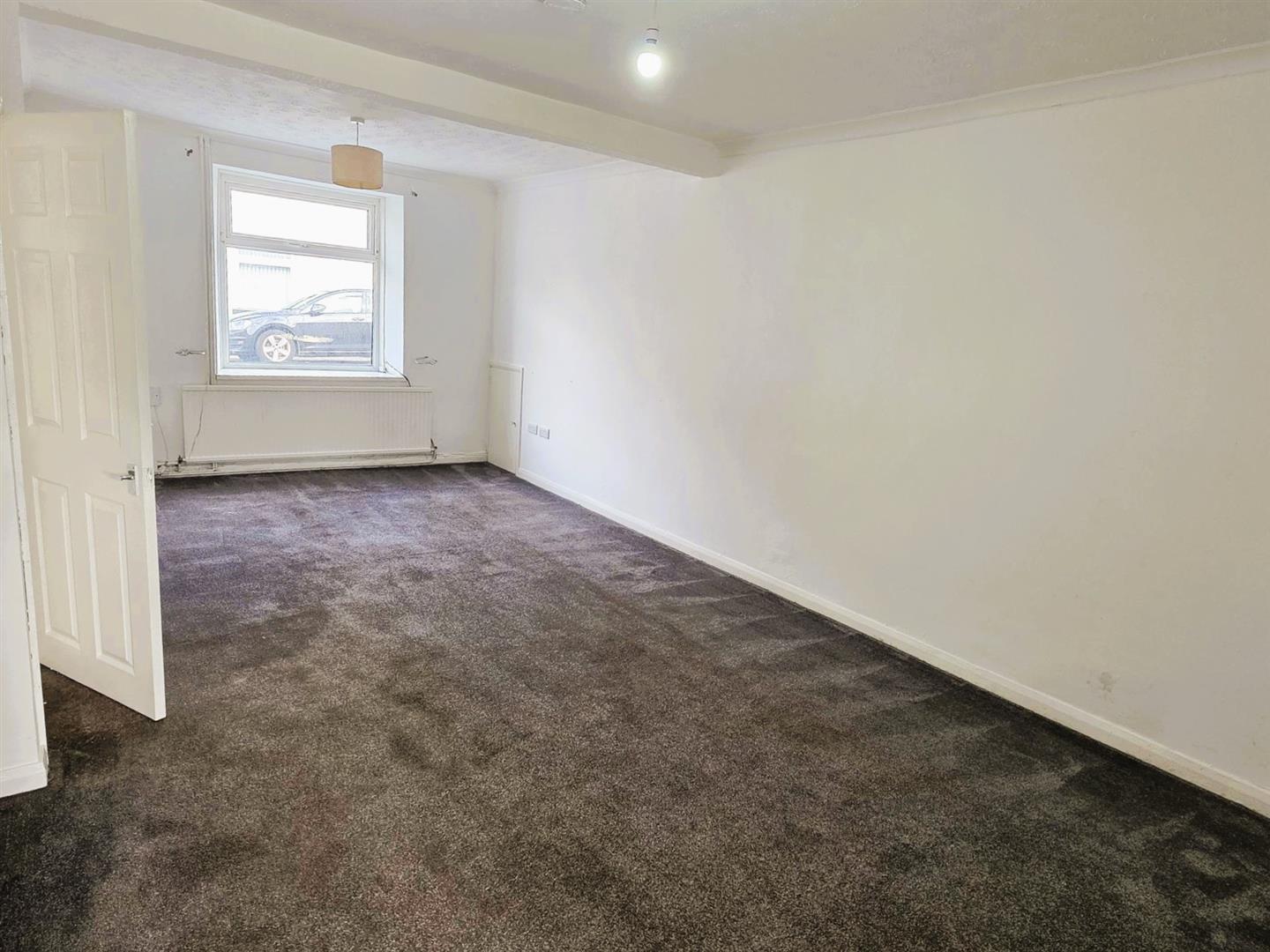 Dillwyn Street, Llanelli, SA15 1BU